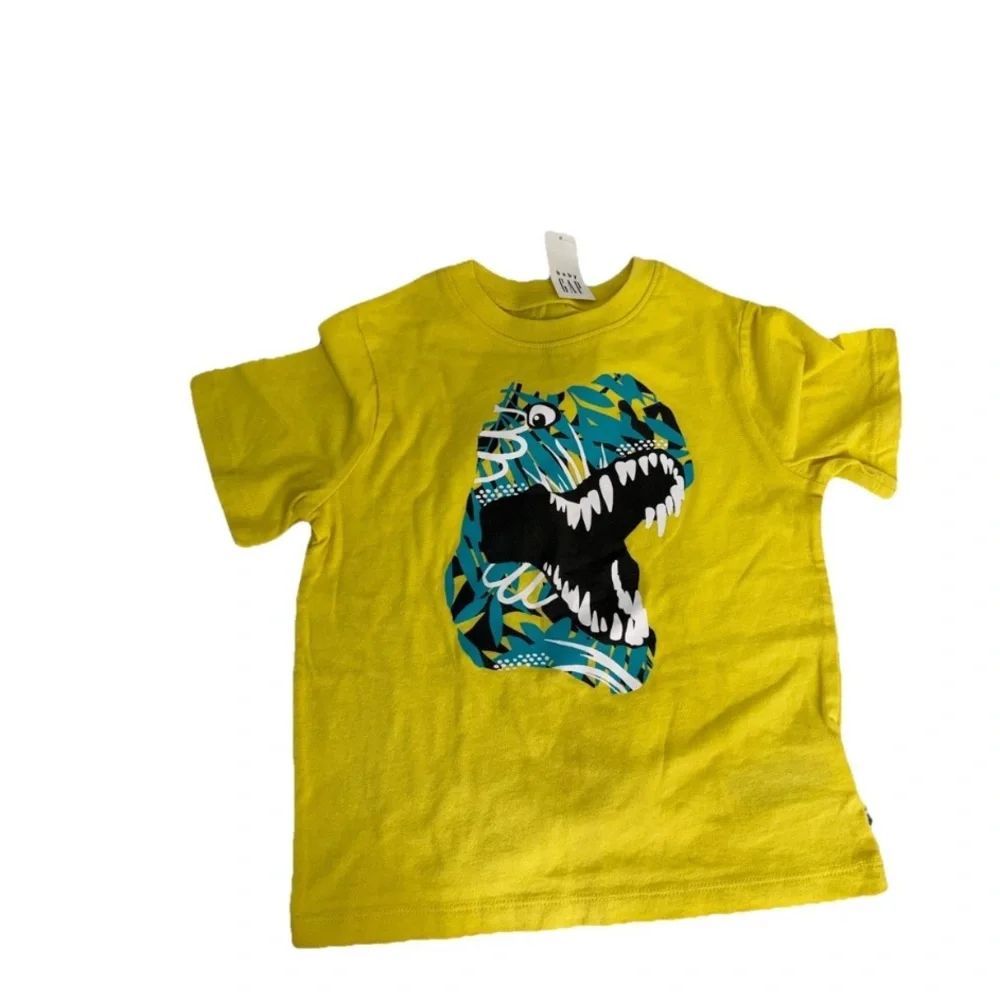 Gap Short Sleeve T-shirts, Boys Size 4 NWT, Lot of 5